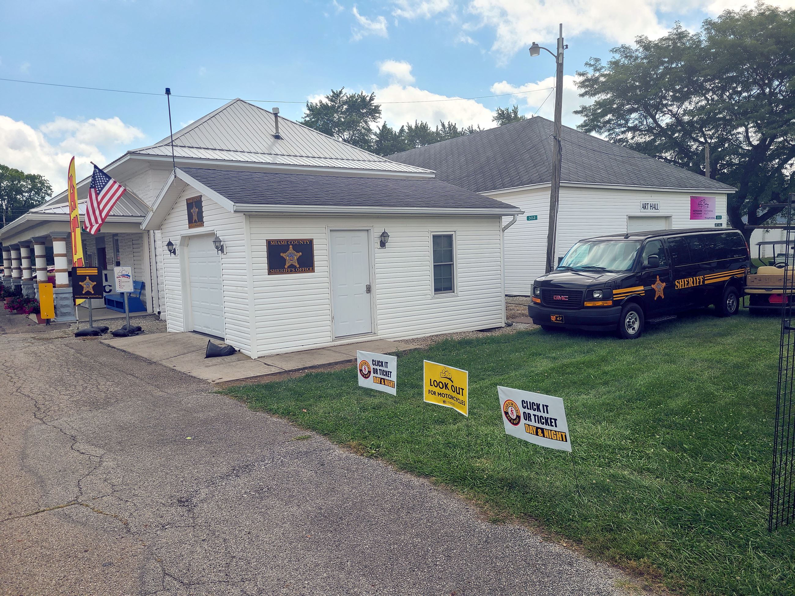 Sheriff's Office Fair Building