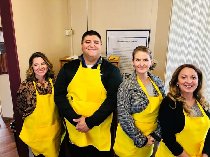 Mental Health Court participates in Safehaven's Thanksgiving meal